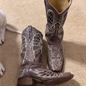 Women's Western Embroidered Boots